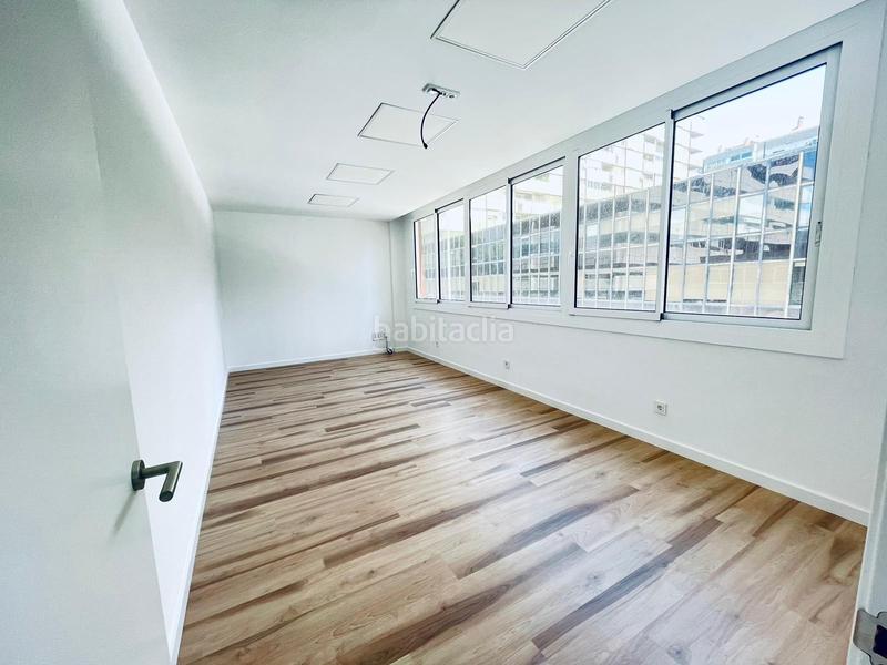 Foto ce62b590-8604-4bb1-9c39-ce50f10a6ec5. Bureau dans Sant Ramon - Maternitat Barcelona