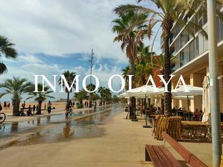 Business premise in Centre. Venta  local comercial esquinero en badalona centro