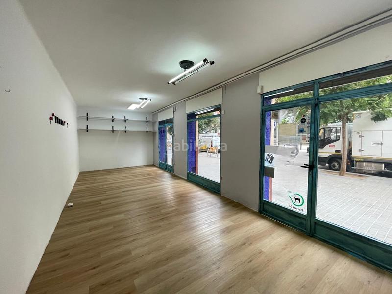 Foto 728cf7cb-dde7-423c-8dfa-9327746868c9. Local comercial venta en rentabilidad de local comercial en sant andreu. en Barcelona