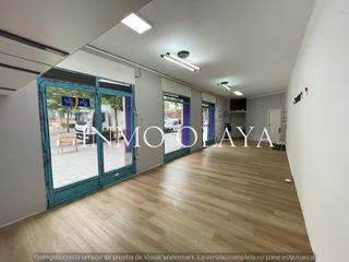 Local Comercial a La Sagrera. Venta en rentabilidad de local comercial en sant andreu.