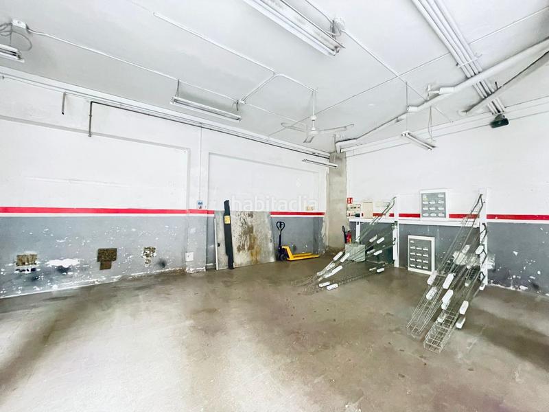 Foto 40bb6d38-2ba0-4a1c-9fe3-a7337fdcfbb7. Local comercial amb calefacció a El Poble Sec - Parc de Montjuïc Barcelona