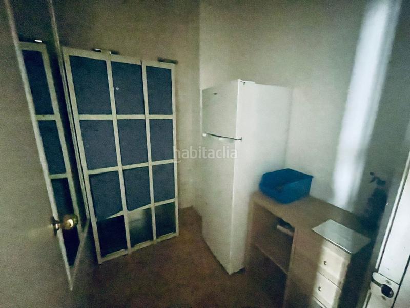 Foto 552c5f28-9810-4a85-8516-f718e1df7da3. Local comercial amb calefacció a El Poble Sec - Parc de Montjuïc Barcelona