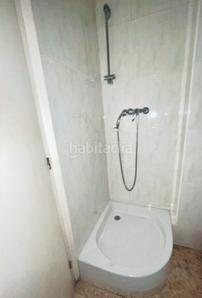 Foto cb376659-5df2-486f-9201-dd6d75b342c1. Local comercial amb calefacció a El Poble Sec - Parc de Montjuïc Barcelona