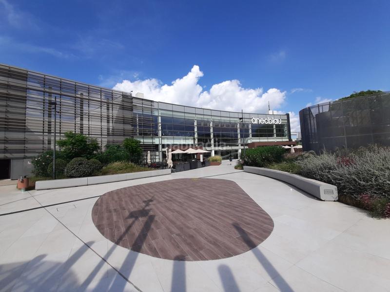 Foto 18bdba78-e8b5-40cd-b741-363d5825270c. Locale commerciale con riscaldamento in Castell-Poble Vell Castelldefels