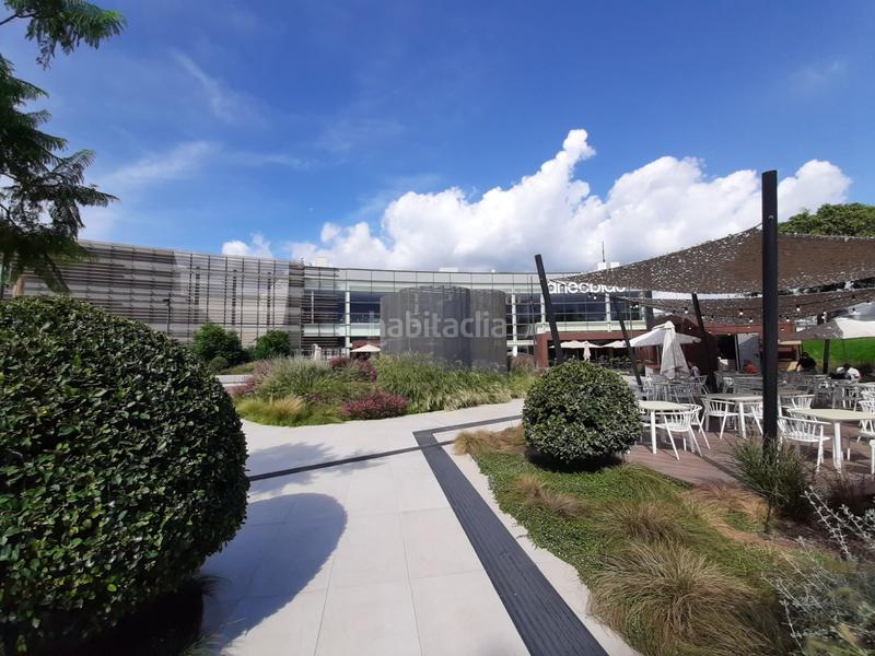 Foto 34860aed-9570-421d-a8e9-a5c469b29350. Locale commerciale con riscaldamento in Castell-Poble Vell Castelldefels