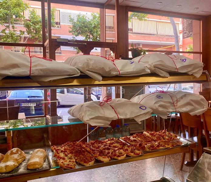 Foto d351216e-7468-420d-8dbe-51efd89dffab. Traspaso local comercial traspaso panadería con degustación en Viladecans