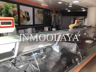 Traspàs Local Comercial a Castell-Poble Vell. Traspaso rostisería en castelldefels