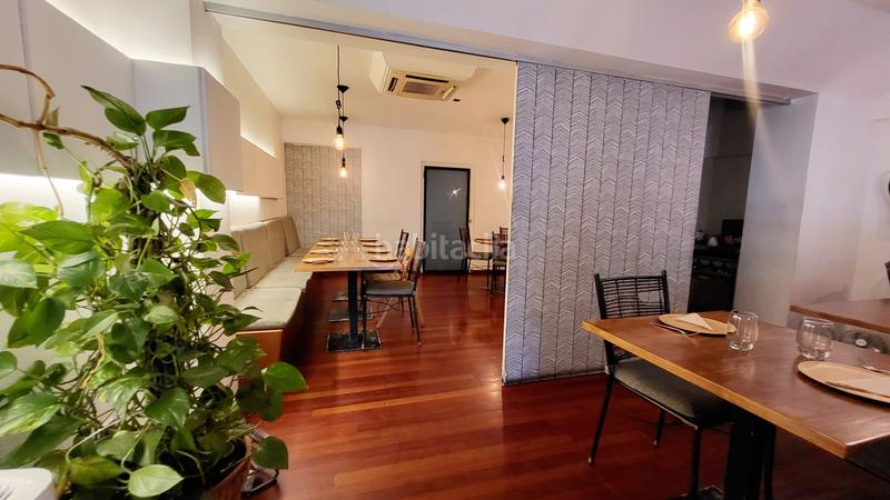 Foto 70493246-793b-499d-af4a-2013ac0db6fe. Pas-de-porte local commercial avec chauffage dans Dreta de l´Eixample Barcelona