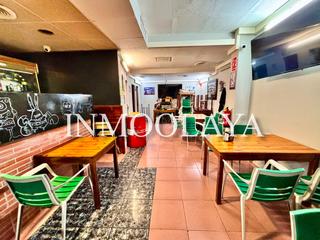 Traspaso Local Comercial en Guinardó. Traspaso bar con licencia c2 mixta menor en guinardó, barcelona