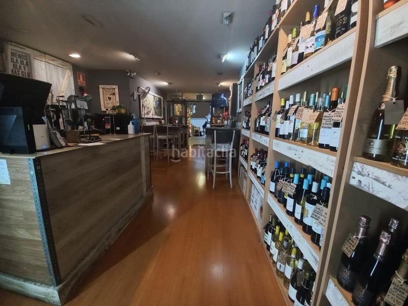 Foto 6b1de967-c4b8-45bf-8095-070fc56af410. Traspaso local comercial traspaso bodega de vinos con degustación en eixample en Barcelona