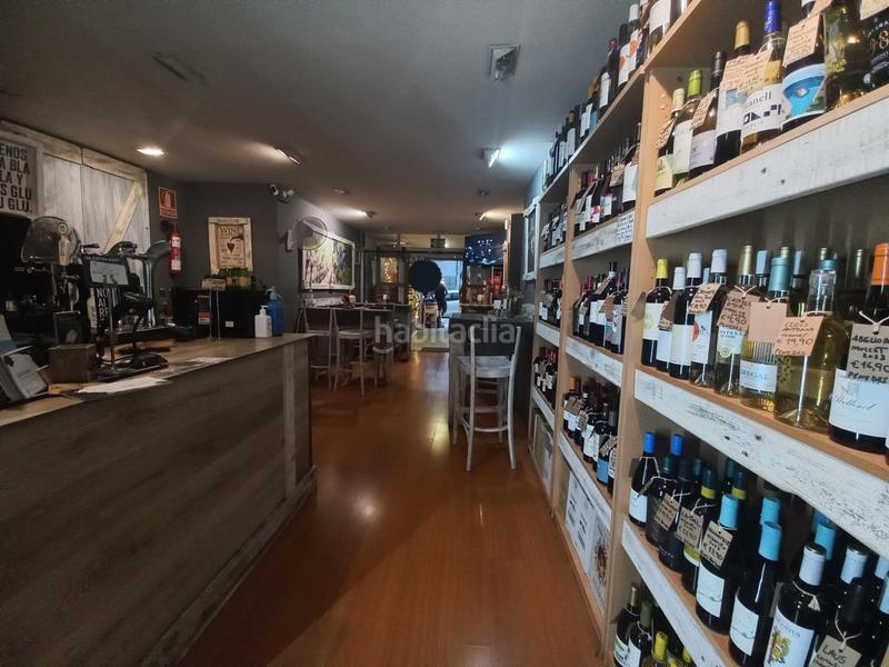 Foto b6305d40-10af-4db4-9e23-c3deec6a95af. Traspaso local comercial traspaso bodega de vinos con degustación en eixample en Barcelona