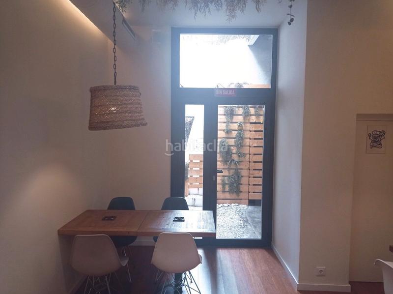 Foto 3818e366-233b-4c13-8515-cfbe0ccf01c0. Trapasso locale commerciale con riscaldamento in Barri del Centre Terrassa