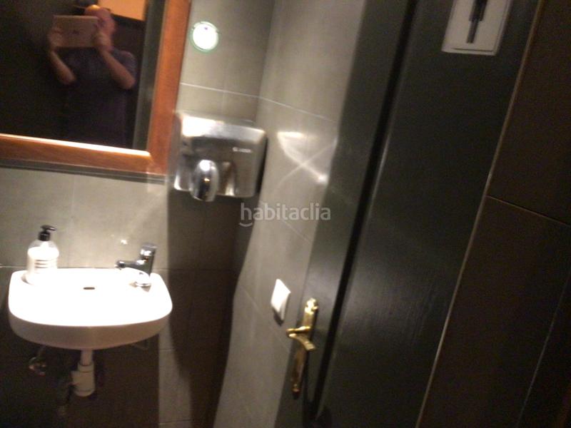 Foto dac0dc70-b9e3-48f9-b0ae-c3b5e5e1cc54. Transfer business premise with heating in El Coll Sant Cugat del Vallès