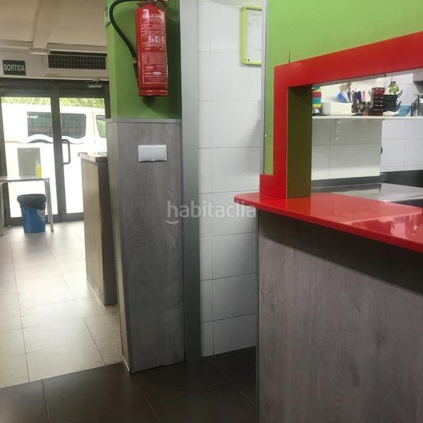 Foto bbee88e4-f541-4766-b752-bc504621578b. Pas-de-porte local commercial avec chauffage dans Centre Viladecans