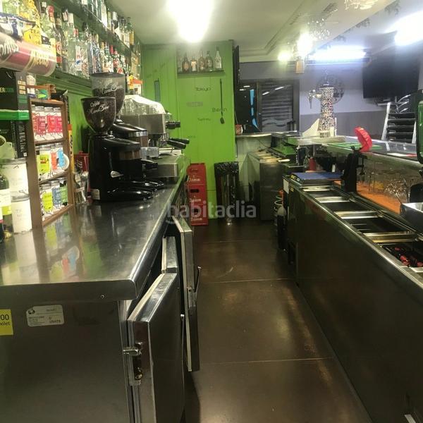 Foto e37f38df-23a3-4b65-b60b-cc33d0803e67. Transfer business premise with heating in Centre Viladecans