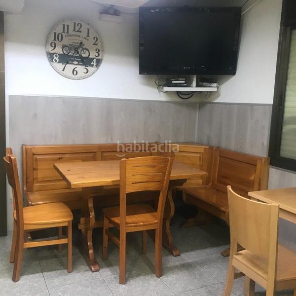 Foto aa140abf-fa22-4c19-887e-87dc90760a25. Traspaso local comercial bar c2 con terraza y s.humos en Viladecans