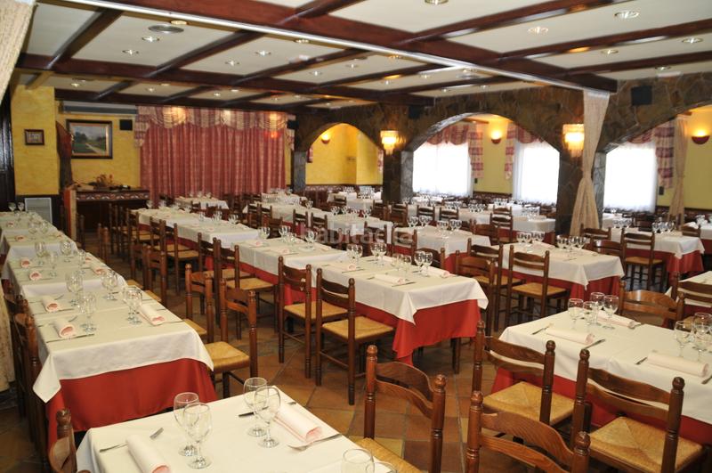 Foto 15061987-5382-43fa-bfd4-0758c7f1795f. Locale commerciale con riscaldamento in Les Fonts Terrassa