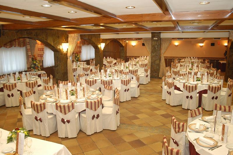 Foto 3c6444ff-f8c1-4764-8a7b-cec93352d2b7. Locale commerciale con riscaldamento in Les Fonts Terrassa