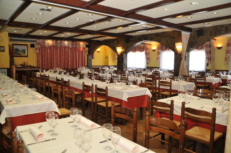 Foto c6493030-f34a-4291-8698-3fbfe4f6f3e7. Locale commerciale con riscaldamento in Les Fonts Terrassa