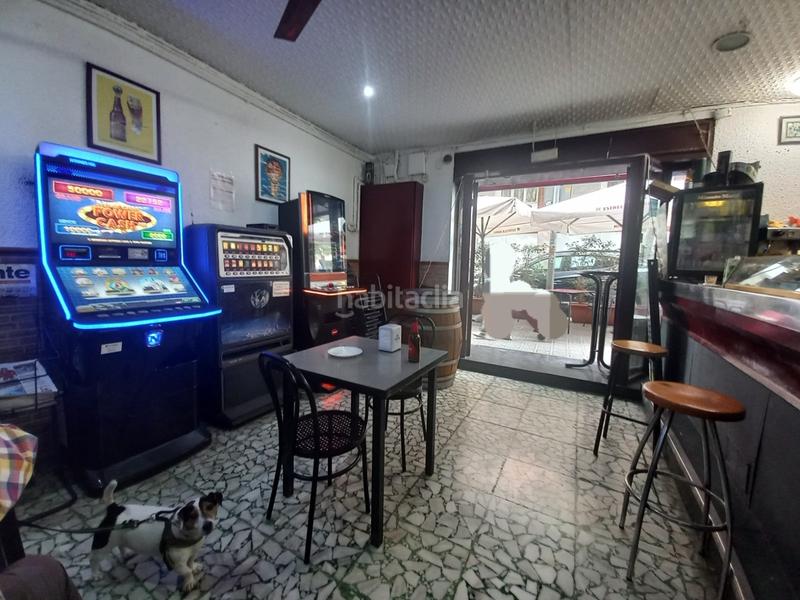 Foto e9771257-56a1-44b9-81e6-d46c18692701. Local commercial avec chauffage dans Barri de les Corts Barcelona