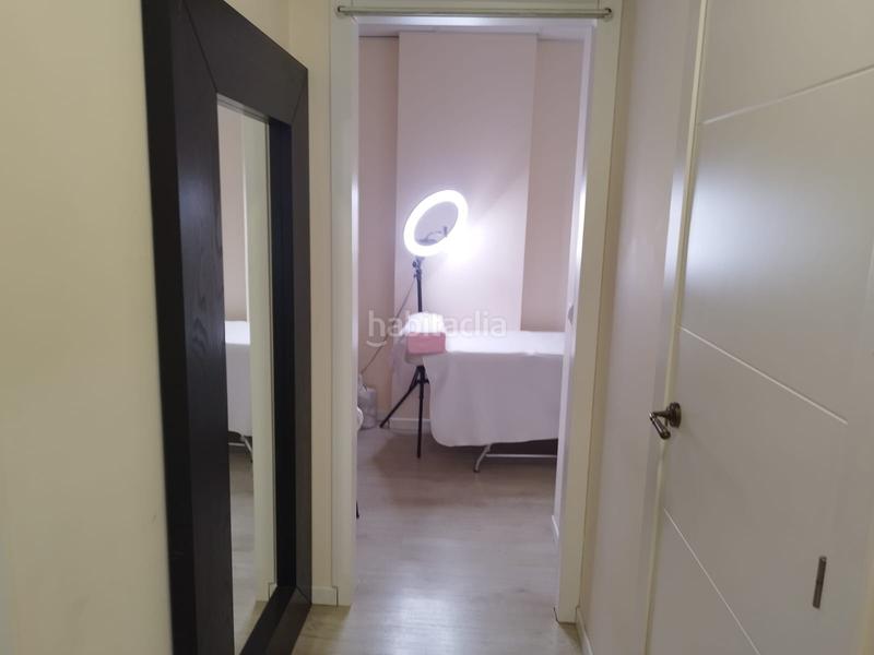 Foto acd579aa-9fd0-482d-9d61-4b733d3a2b93. Traspaso local comercial traspaso centro de estética en sant adria del besos en Badalona