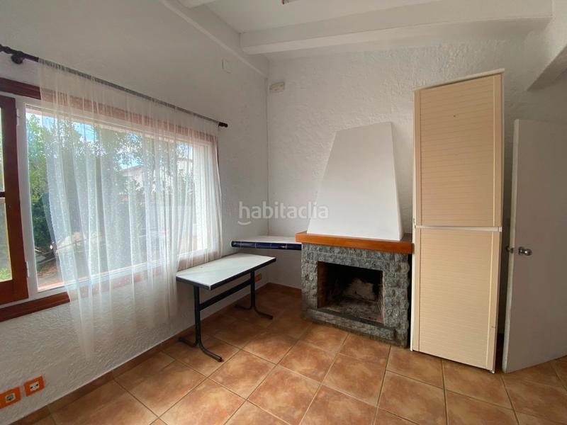 Foto 7e789ae2-6bf4-44e6-9064-334b39ebd915. Edificio in Canet de Mar