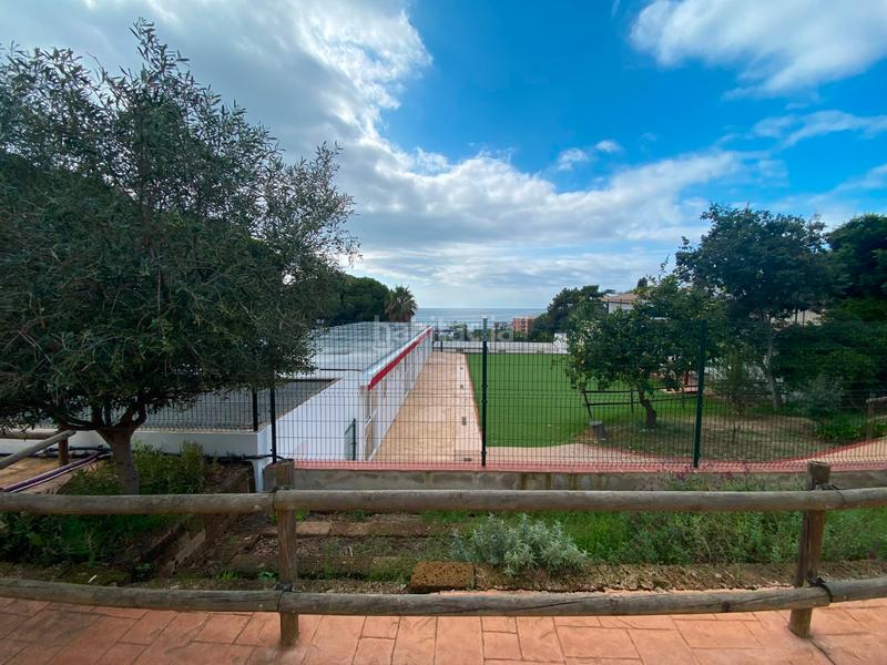 Foto d7a6b257-3127-4efa-8a03-7137ae6e9b59. Edificio in Canet de Mar