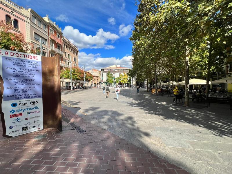 Foto a1fc35dc-4086-4c76-be47-c31da3e6d9ea. Traspaso local comercial traspaso discoteca reformada en venta | alta rentabilidad en Terrassa