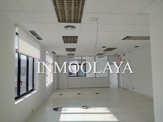 Location Bureau à Gòtic. Alquiler oficina de 600 m2 en plaza catalunya eixample, barcelon