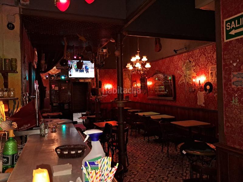 Foto 5e0c4cff-bc98-4b02-b75a-016723a87112. Traspaso local comercial traspaso restaurante barcon c3 mixta en gracia en Barcelona