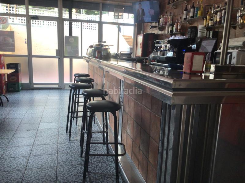 Foto c60350d3-ebf0-4191-8c1b-acbc6f02e1f7. Trapasso locale commerciale in Llefià Badalona