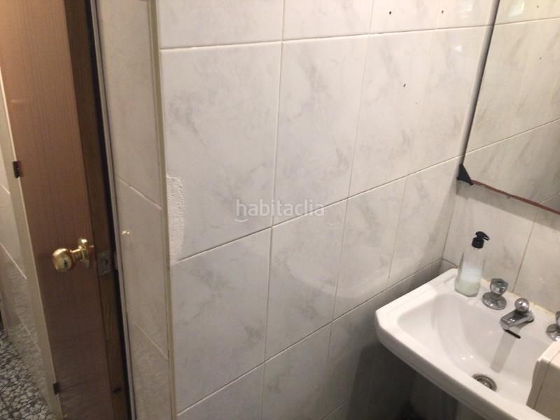 Foto d3d0f94d-4e9c-4f87-9c5c-f6f34dee174f. Umzug geschäftsraum in Llefià Badalona