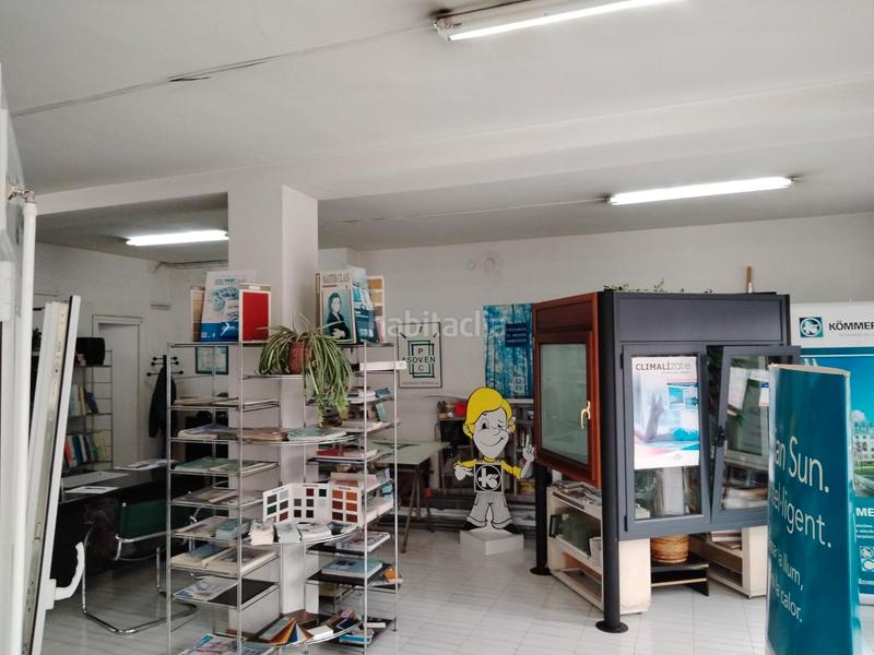 Foto 56dbe1bc-5eaf-43a6-bc42-2dbf81e64539. Pas-de-porte local commercial dans La Nova Esquerra de l´Eixample Barcelona