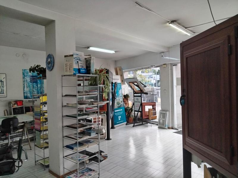 Foto bdad46a5-89eb-47ad-b61f-169972d95ca4. Trapasso locale commerciale in La Nova Esquerra de l´Eixample Barcelona