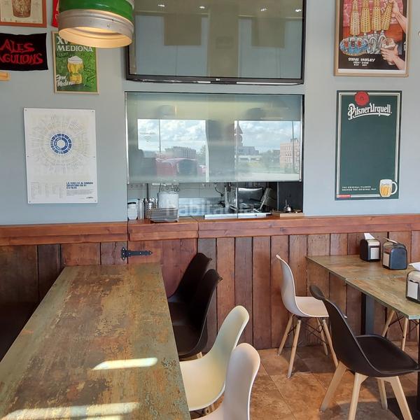 Foto 98f1f3fe-ac53-421b-9df5-d878cc2a2c2a. Traspaso local comercial traspaso de bar-restaurante en Sabadell