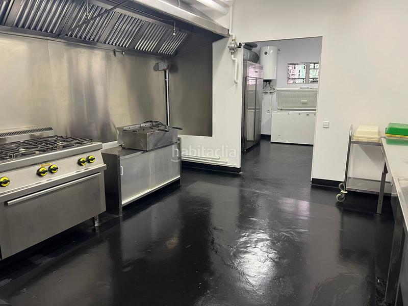 Foto a2b02907-65d2-491a-aec3-8f0456909f97. Pas-de-porte local commercial avec chauffage dans Centre Sabadell