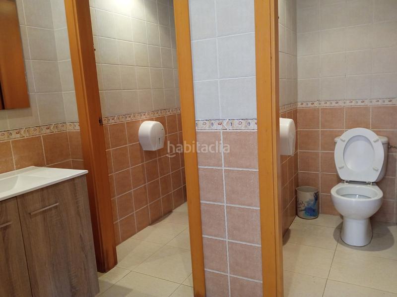 Foto 7f1b048f-4169-417a-a1d6-ddf133b0f2a3. Traspaso local comercial traspaso bar en Centre Torredembarra