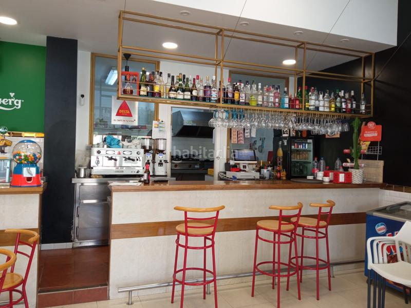 Foto bebbe8c4-3644-4956-b09c-bad5d23d55fb. Traspaso local comercial traspaso bar en Centre Torredembarra