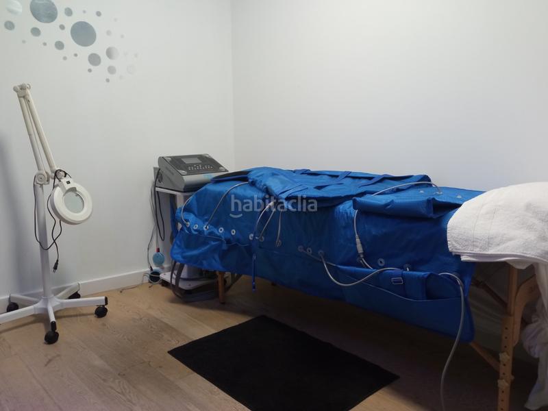 Foto 11afebba-c5e2-4590-85c6-57347e62e1c3. Traspàs local comercial amb calefacció a Barri Marítim Torredembarra