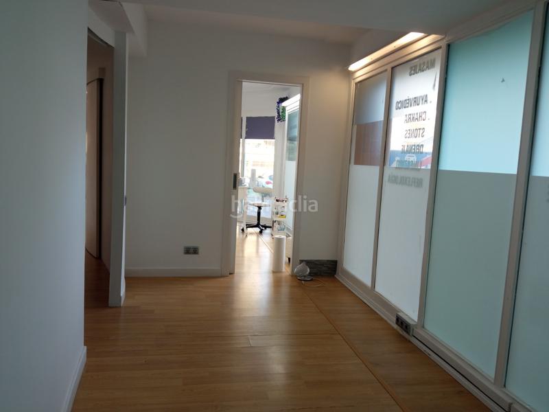 Foto b6275bbd-d1a9-411f-abb1-b3a133ec6fac. Traspaso local comercial traspaso centro estetico en zona playa en Torredembarra