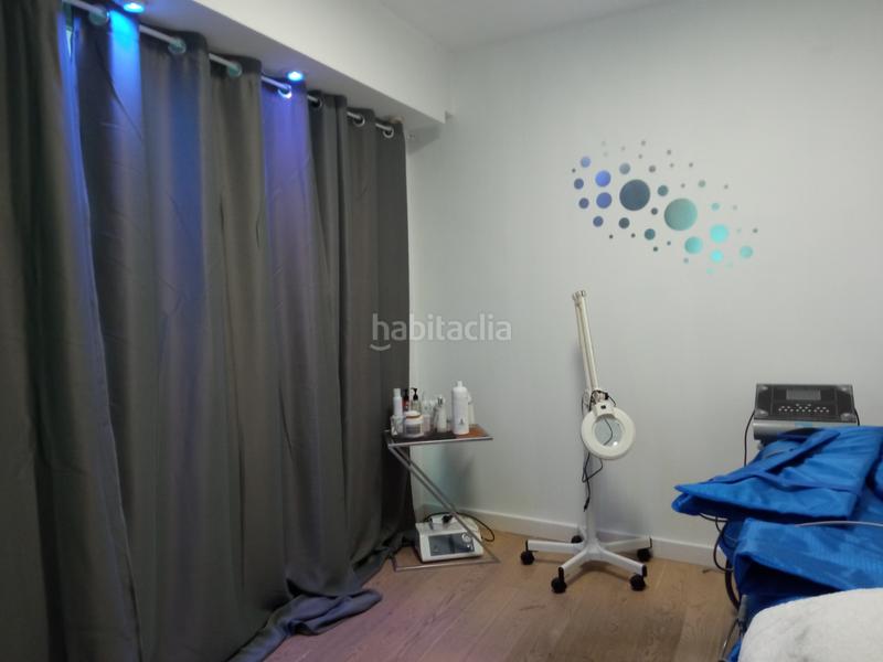 Foto b7be3c95-5a0c-4acd-8639-1a48feafb229. Traspaso local comercial traspaso centro estetico en zona playa en Torredembarra