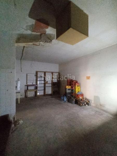 Foto 0fa9f21b-312d-4571-9352-f39e9be65362. Local comercial amb calefacció a Centre-Cordelles Cerdanyola del Vallès