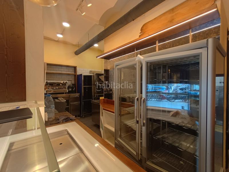 Foto b71b0764-a060-42cc-a34c-15075e032067. Pas-de-porte local commercial avec chauffage dans El Camp d´en Grassot i Gràcia Nova Barcelona