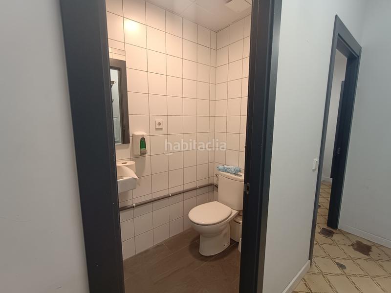 Foto 511d1c86-2dc3-400a-b1f8-7d5bb4c400bc. Trapasso locale commerciale con riscaldamento in El Camp d´en Grassot i Gràcia Nova Barcelona