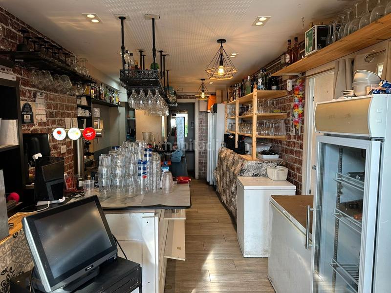 Foto 603bd9d8-a061-421c-9d7d-d12189833021. Pas-de-porte local commercial avec chauffage dans La Pineda Castelldefels