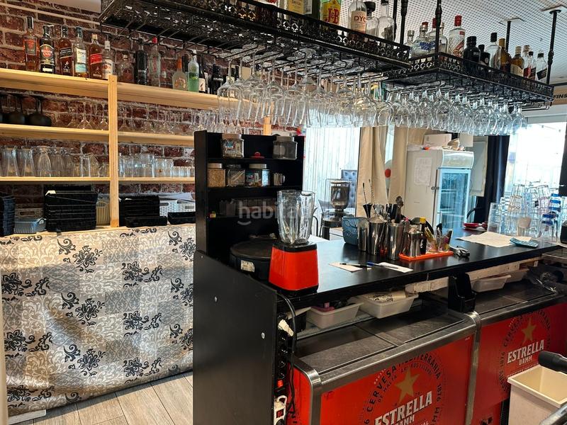 Foto e6298eff-814c-4243-bf5f-1311a1b25315. Traspaso local comercial traspaso bar restaurante con terraza playa en Castelldefels
