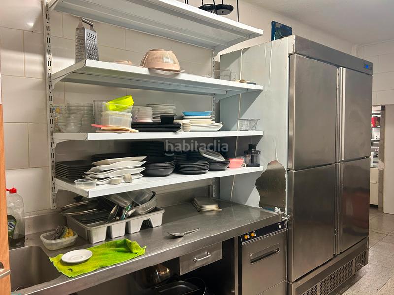 Foto 3a7ed65d-170b-4658-abc8-f3e54d062095. Trapasso locale commerciale con riscaldamento in Sant Vicenç dels Horts