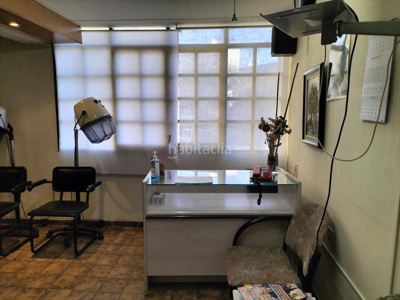 Foto 2377ef20-37f6-4863-8c04-05d67514728d. Traspaso local comercial traspaso peluquería en cornellà en Cornellà de Llobregat
