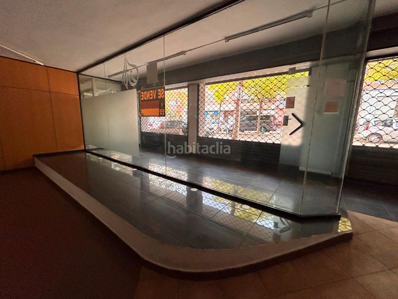 Foto 16b2484a-b88e-484d-bd6c-8d0b62fbf359. Local comercial venta local comercial en avenida principal en Viladecans