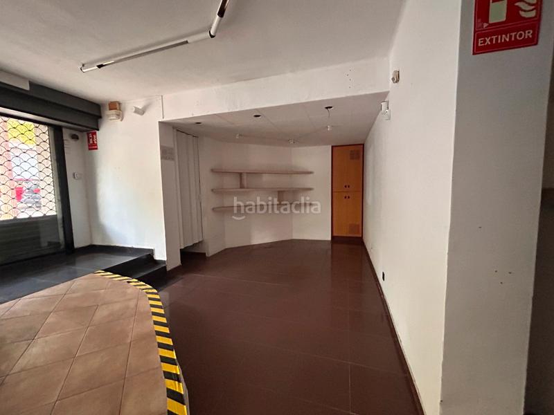 Foto 6c1767a9-f8c3-4ab5-8c90-2989b263b2d5. Local comercial venta local comercial en avenida principal en Viladecans